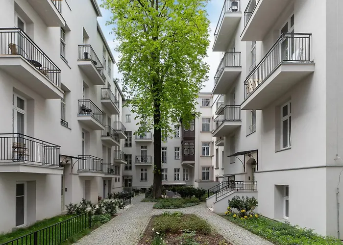 Studio Apartment With Terrace -Starowslna 43