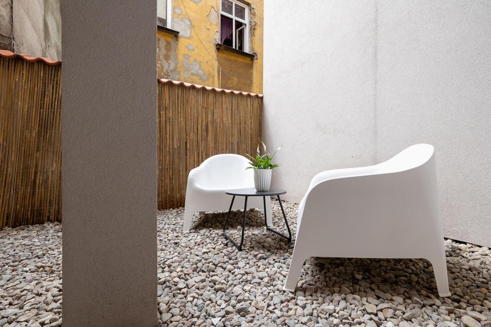 Apartment With Terrace -starowslna 43 *